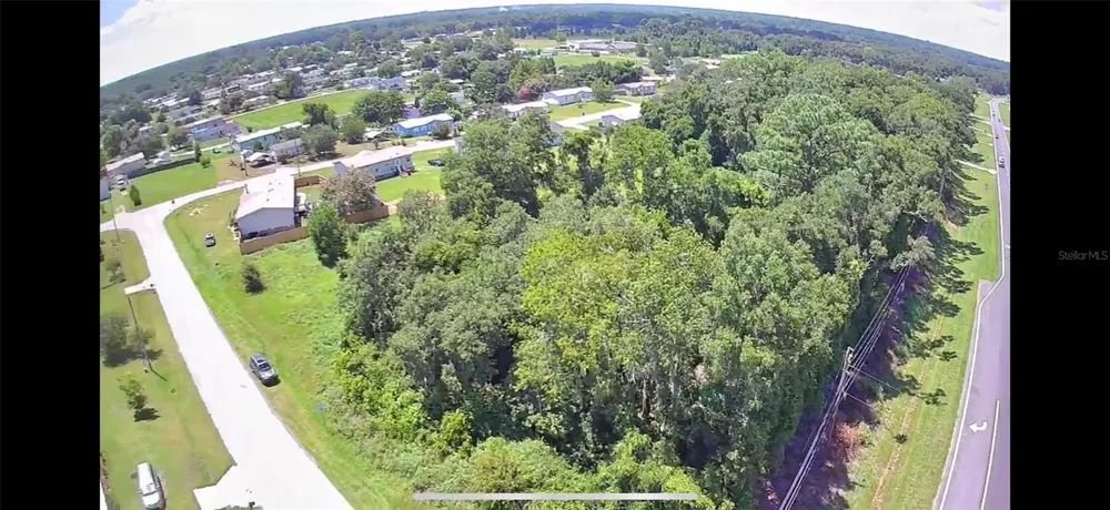 Corner SE 142ND PLACE & S US HWY-301 Summerfield, FL 34491