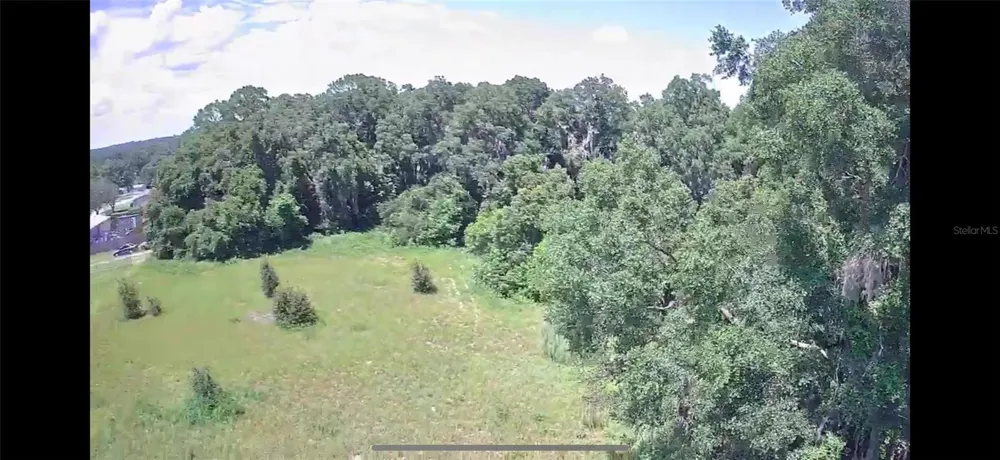 Corner SE 142ND PLACE & S US HWY-301 Summerfield, FL 34491