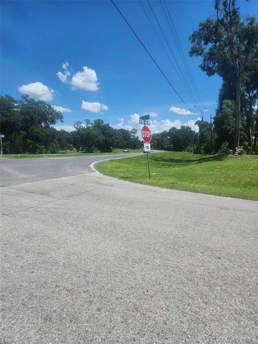Corner SE 142ND PLACE & S US HWY-301 Summerfield, FL 34491