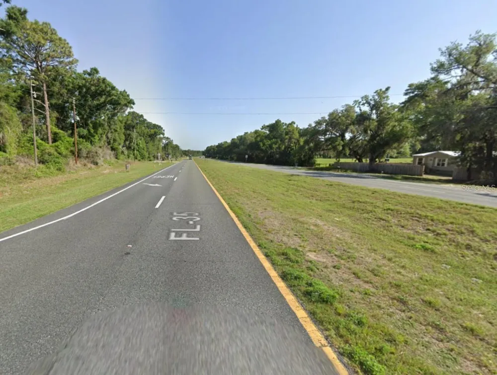 Corner SE 142ND PLACE & S US HWY-301 Summerfield, FL 34491