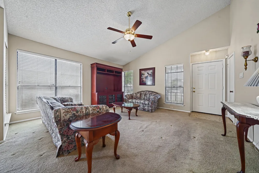2317 Claudia June Avenue Austin, TX 78728