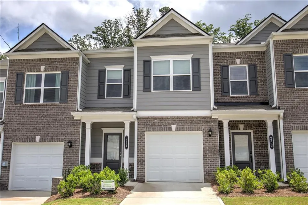 261 Dupont Drive Cartersville, GA 30121