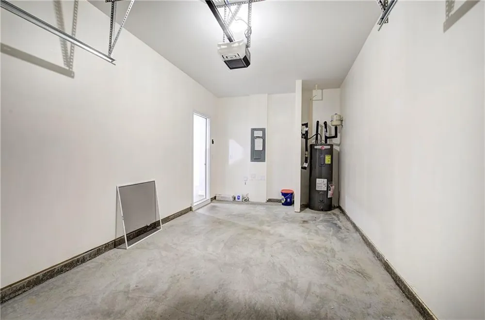 261 Dupont Drive Cartersville, GA 30121