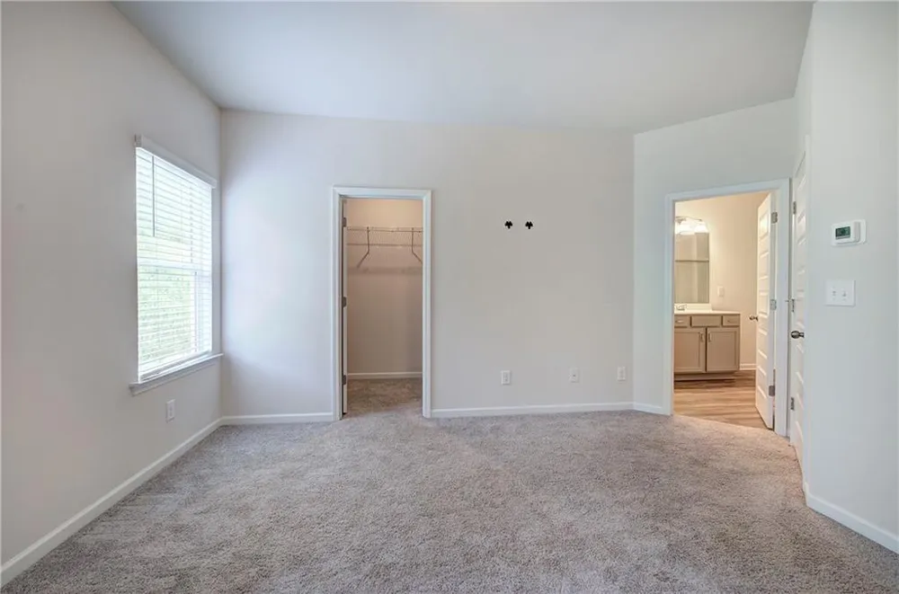 261 Dupont Drive Cartersville, GA 30121