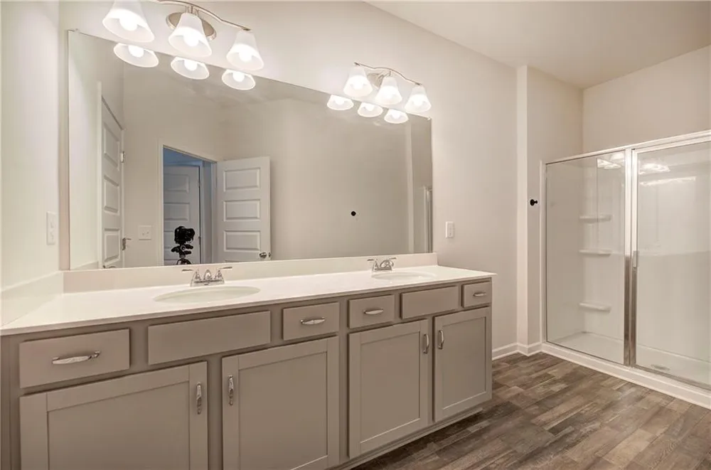 261 Dupont Drive Cartersville, GA 30121