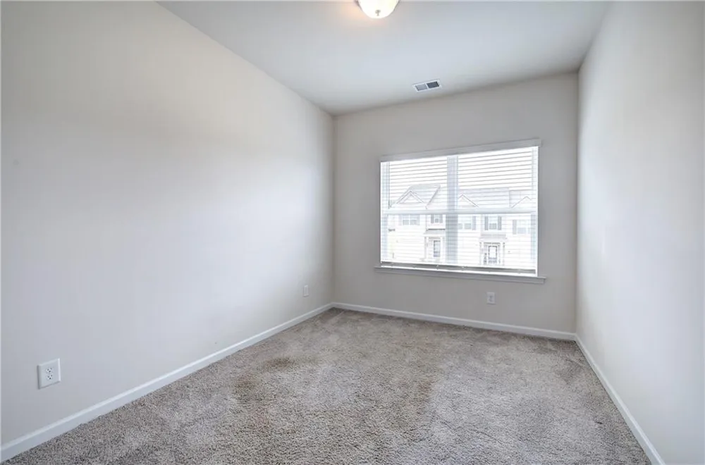 261 Dupont Drive Cartersville, GA 30121
