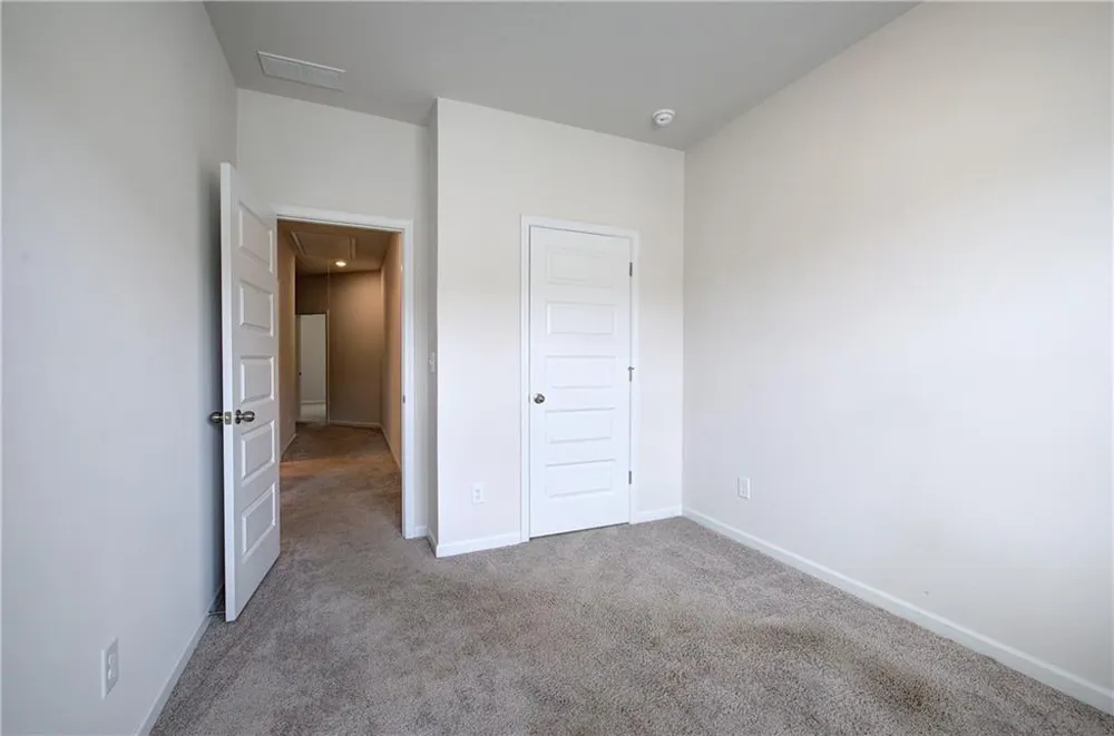 261 Dupont Drive Cartersville, GA 30121