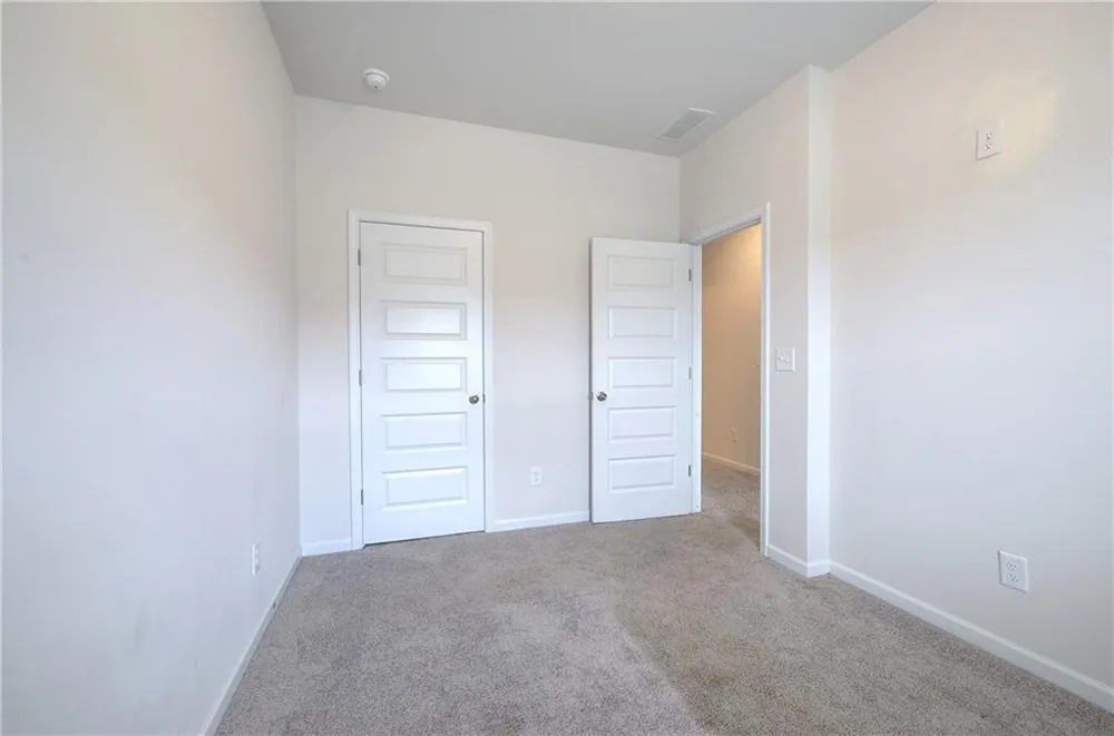 261 Dupont Drive Cartersville, GA 30121