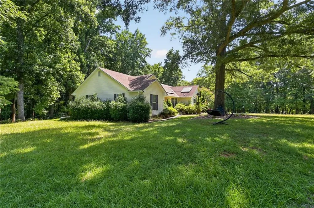 121 Normandy Road Eatonton, GA 31024
