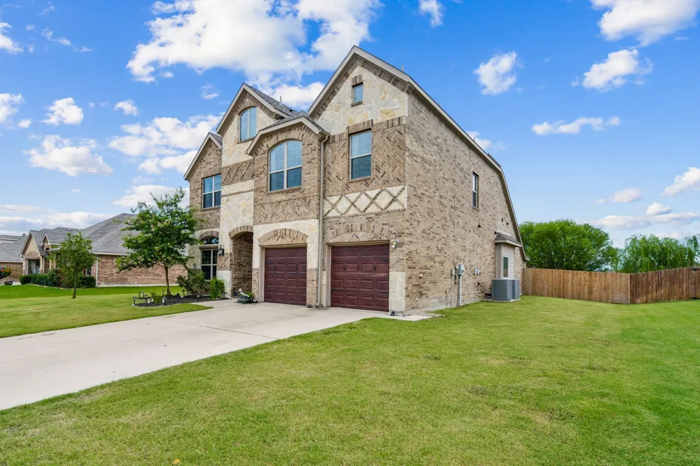 127 Hillcrest Way Crandall, TX 75114