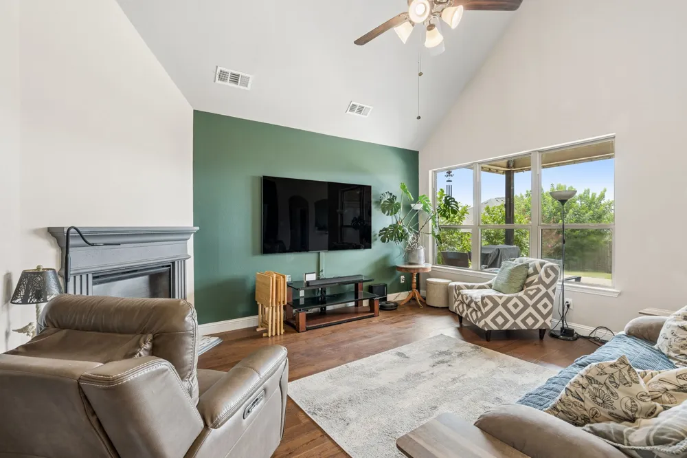 127 Hillcrest Way Crandall, TX 75114