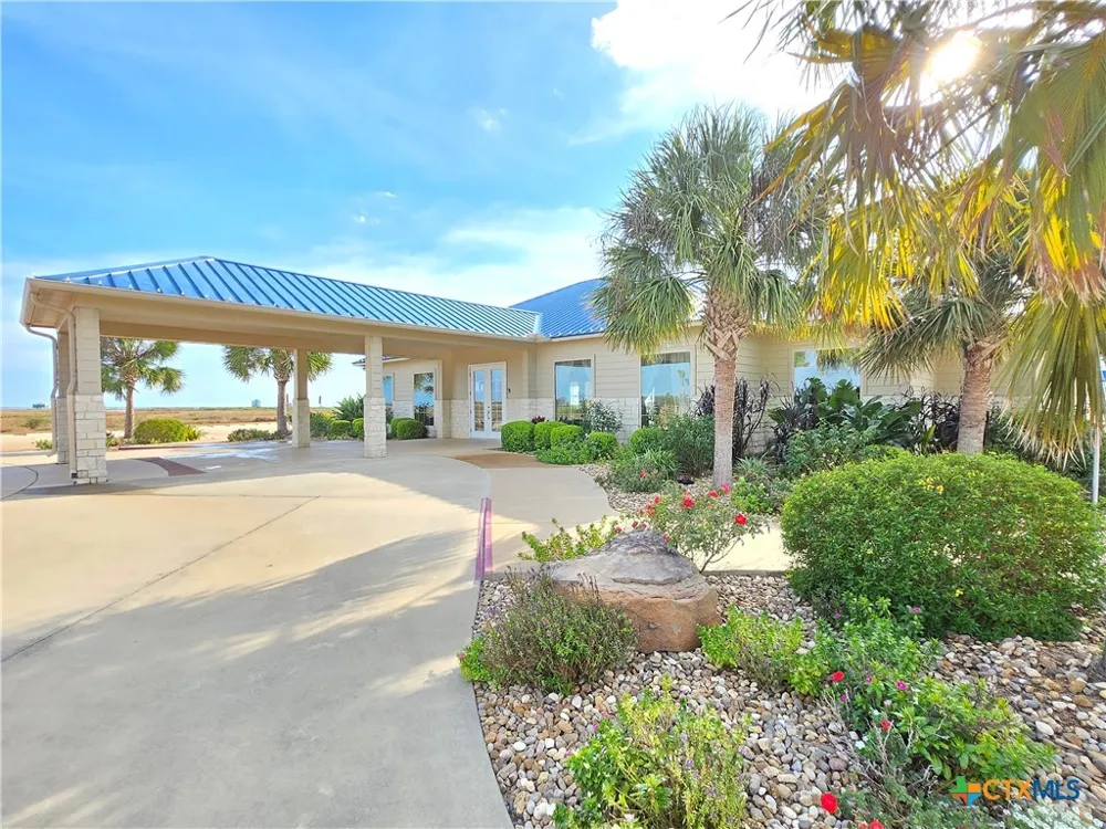 3345 Bay Point Drive Palacios, TX 77465