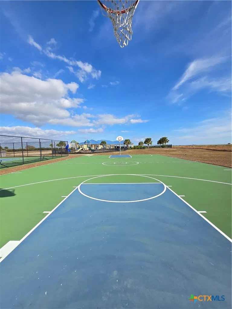 3345 Bay Point Drive Palacios, TX 77465