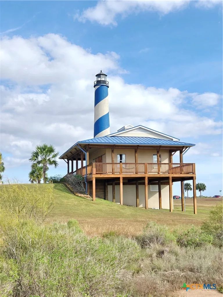 3345 Bay Point Drive Palacios, TX 77465