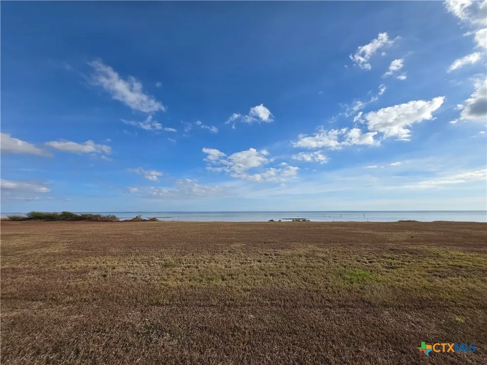 3345 Bay Point Drive Palacios, TX 77465