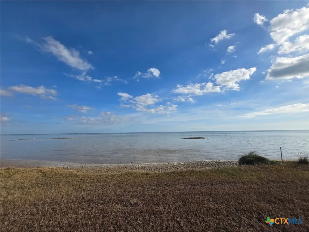 3345 Bay Point Drive Palacios, TX 77465