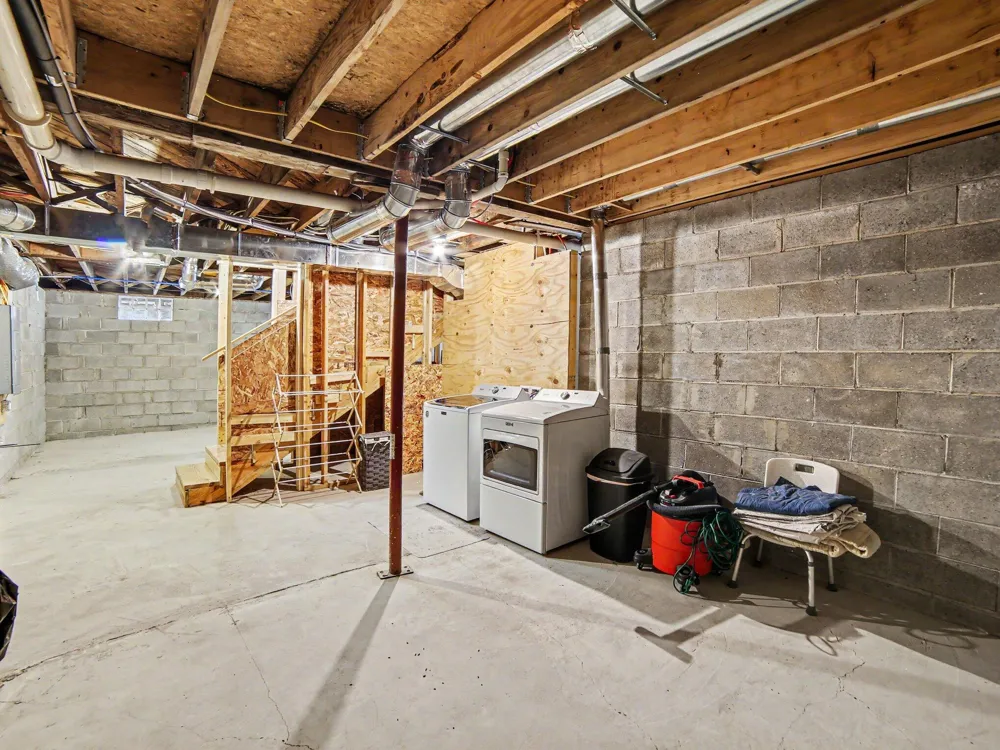1072 Brookridge Road Ludington, MI 49431