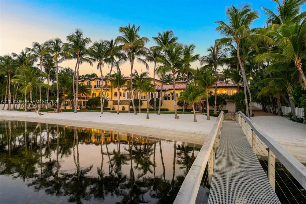 75090 Overseas Highway Islamorada, FL 33036