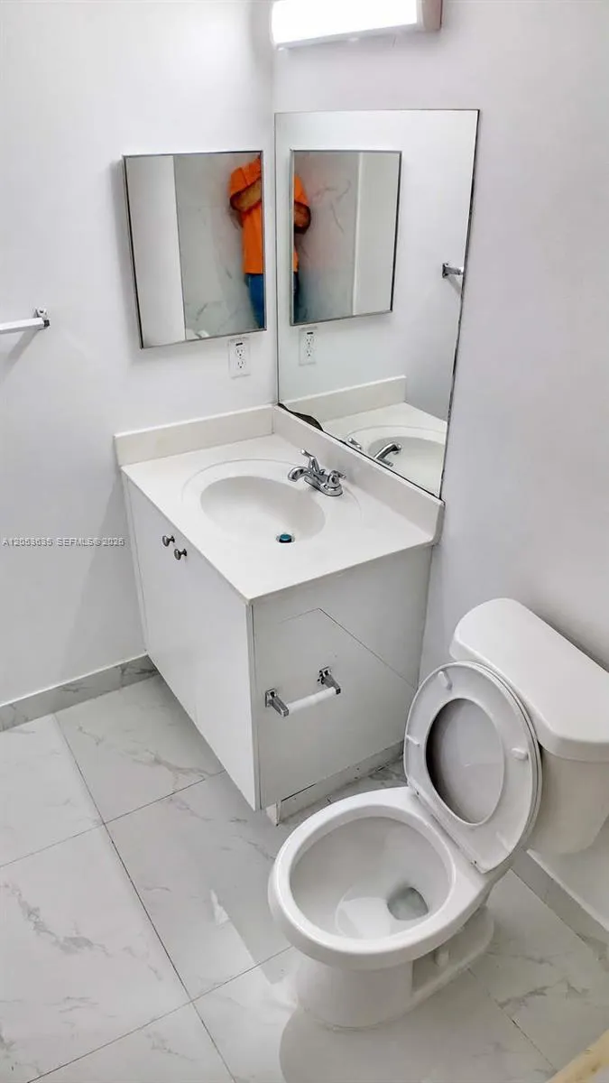 11050 SW 196th St #405 Cutler Bay, FL 33157