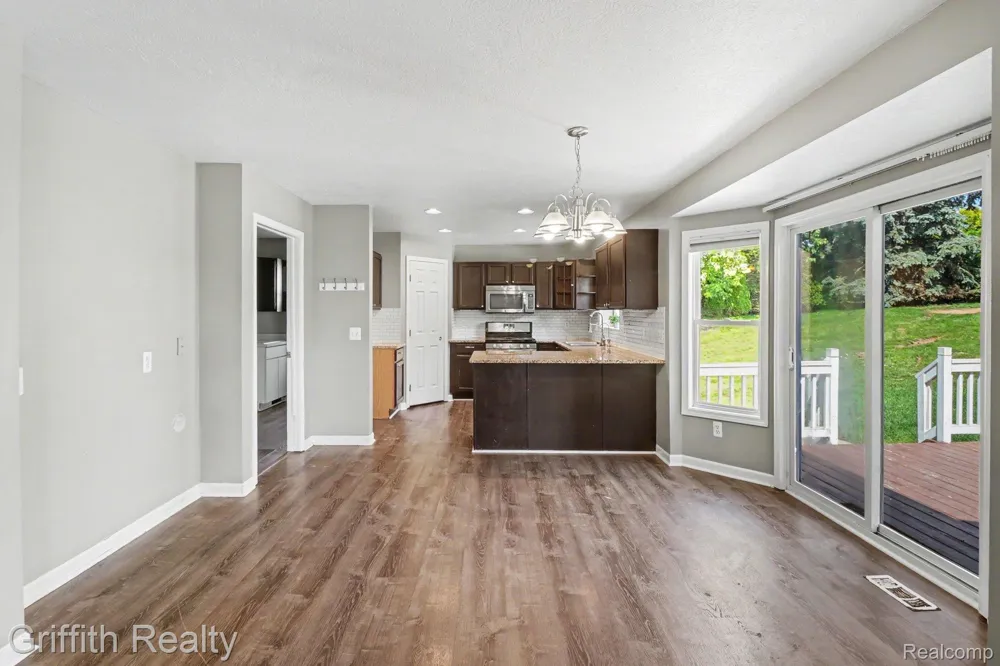7055 Augustine Court Deerfield Township, MI 48430