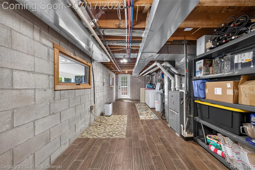 2770 Cozy Cove Waterloo Township, MI 49240