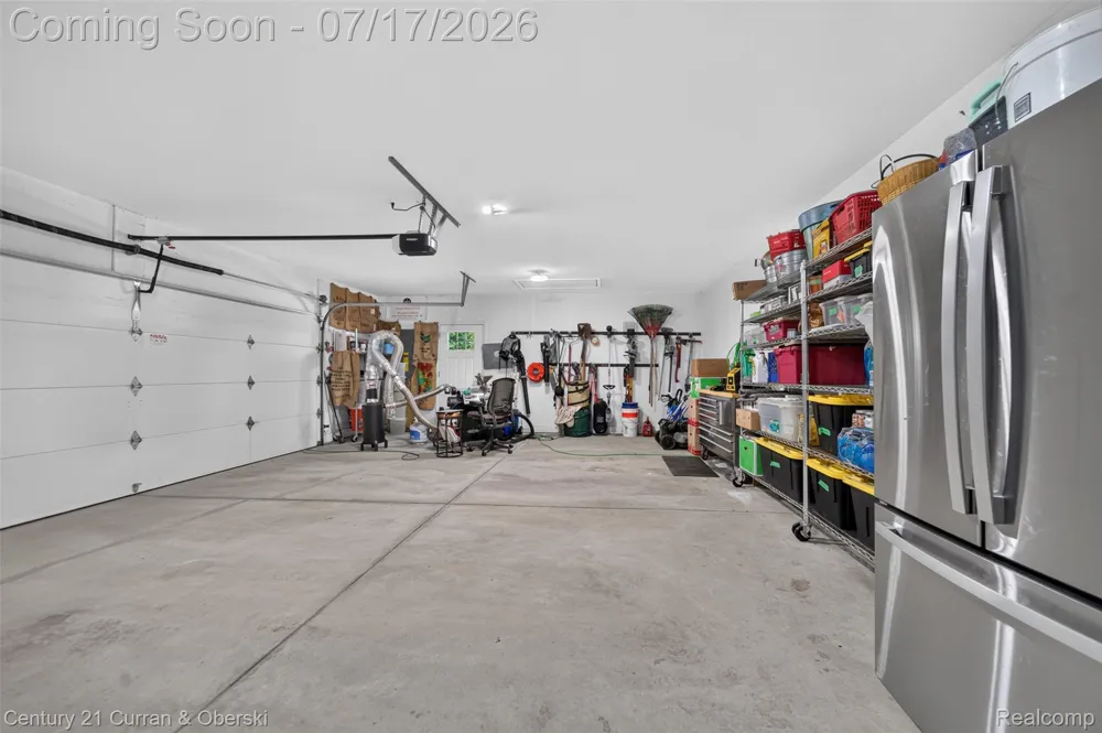 2770 Cozy Cove Waterloo Township, MI 49240