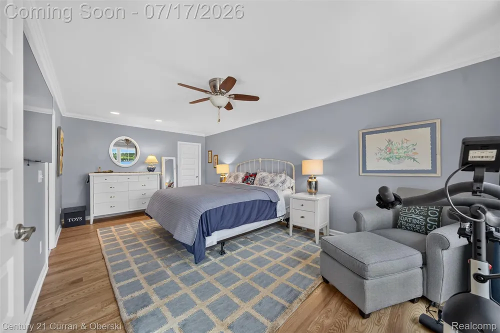 2770 Cozy Cove Waterloo Township, MI 49240