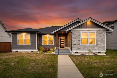 1725 Aaron Drive