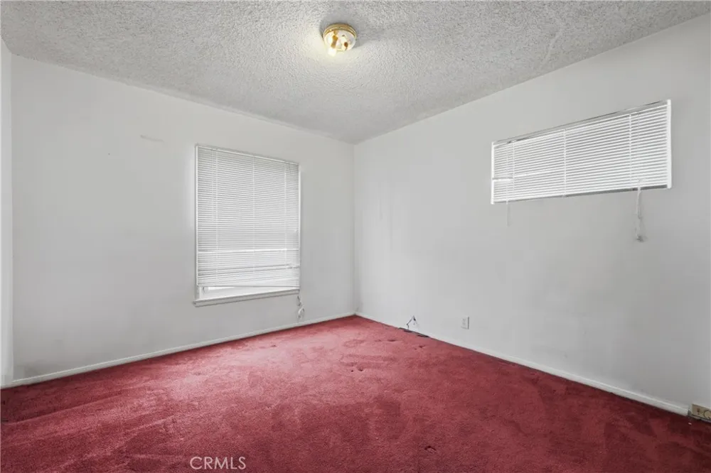2412 W Tichenor Street Compton, CA 90220