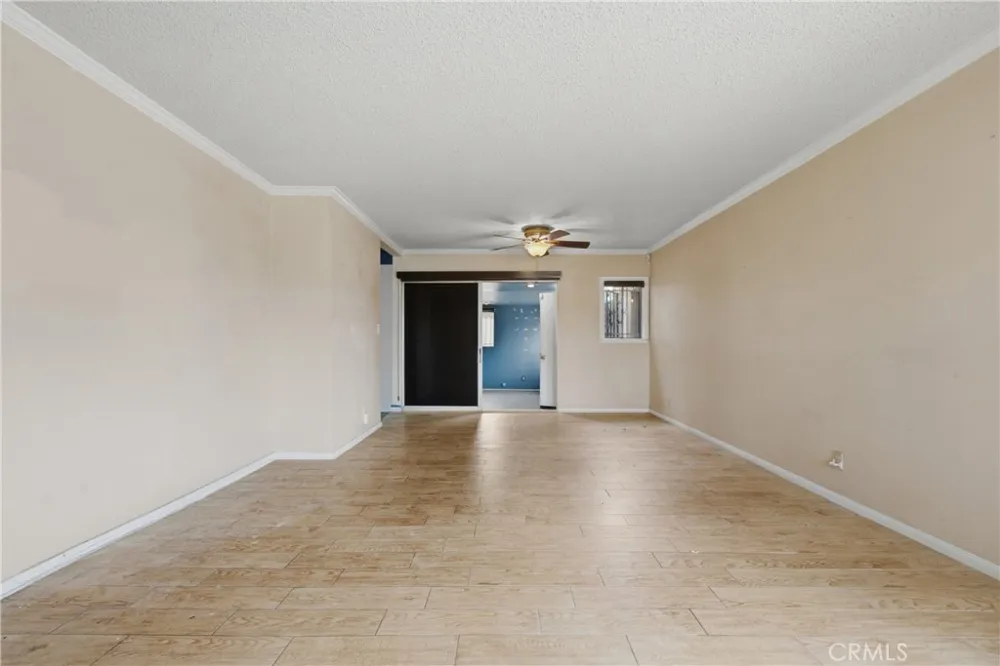 2412 W Tichenor Street Compton, CA 90220