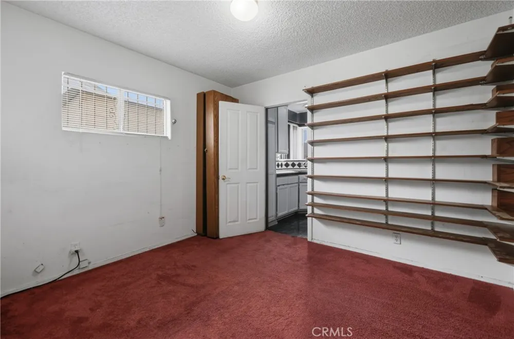2412 W Tichenor Street Compton, CA 90220