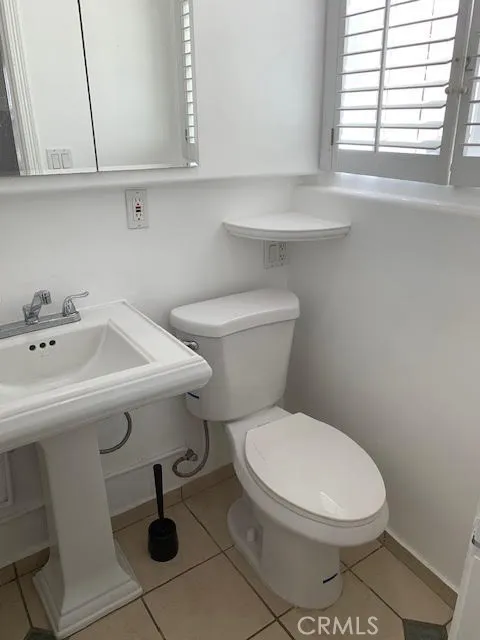 244 Fernfield Street W #2 Monterey Park, CA 91754