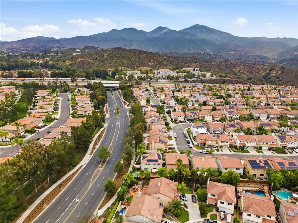 22 Lazurite Rancho Santa Margarita, CA 92688