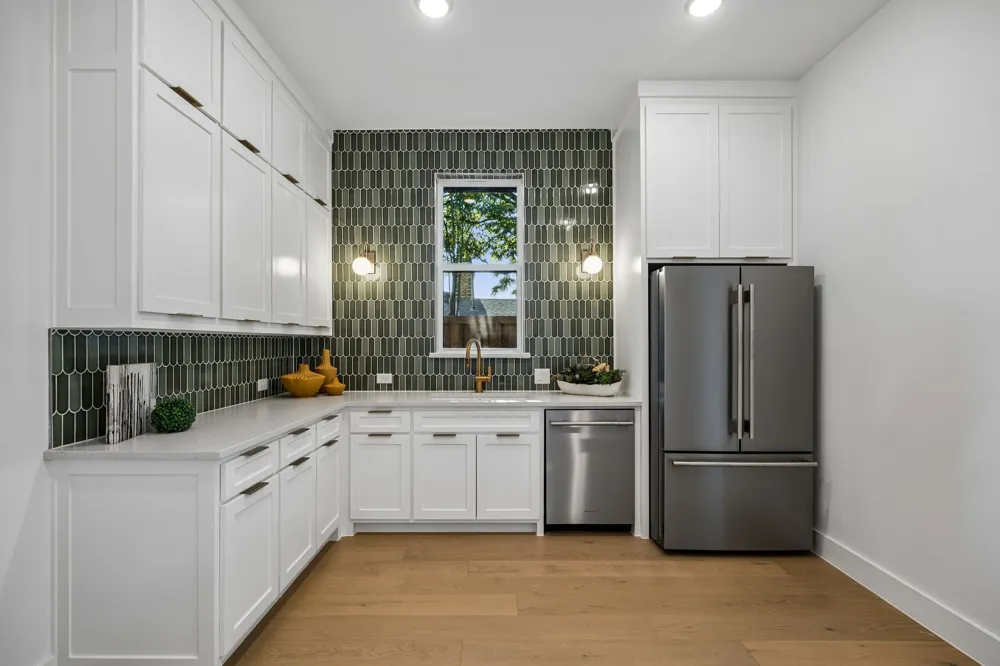 3571 Waldorf Drive Dallas, TX 75229