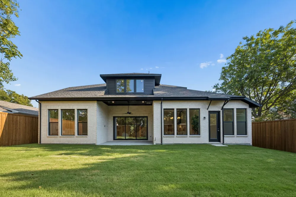 3571 Waldorf Drive Dallas, TX 75229