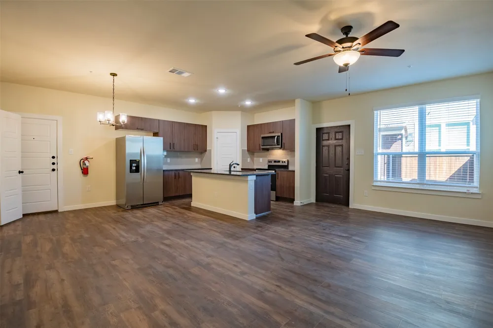 713 Wheatfield Drive Venus, TX 76084
