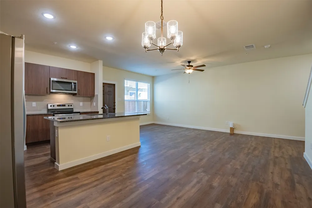 713 Wheatfield Drive Venus, TX 76084
