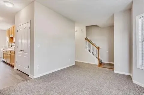 762 Commerce Riverdale, GA 30296