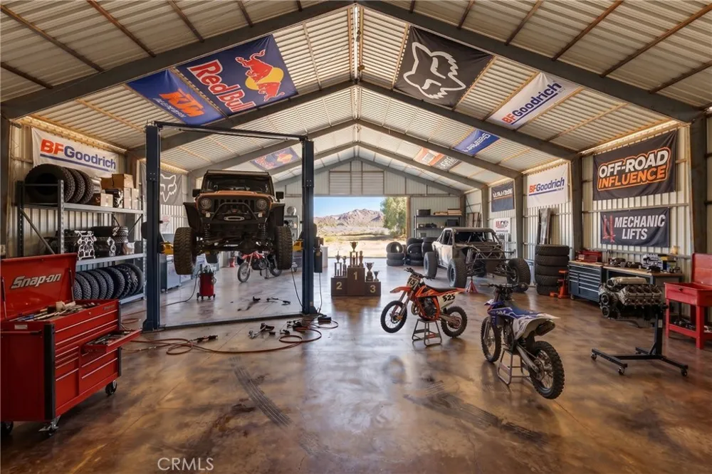 30263 State Highway 18 Lucerne Valley, CA 92356