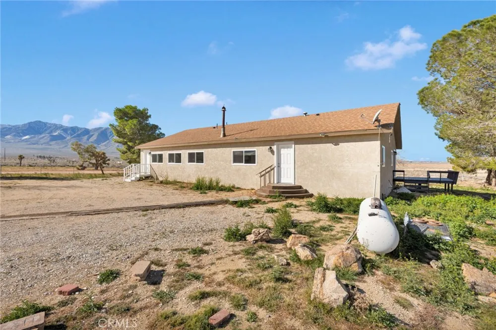 30263 State Highway 18 Lucerne Valley, CA 92356