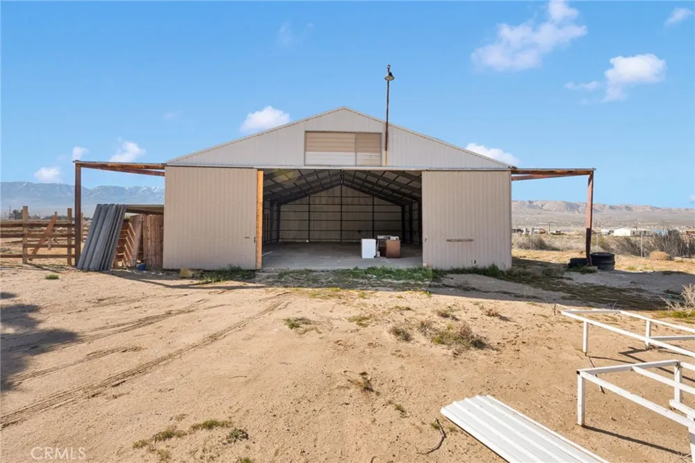 30263 State Highway 18 Lucerne Valley, CA 92356