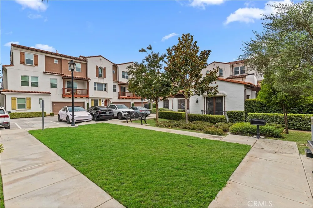 436 W Duarte Road #A Monrovia, CA 91016