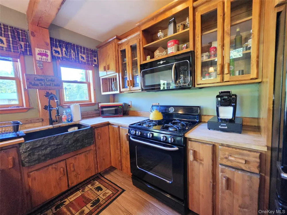 62 Airport Road Mongaup Valley, NY 12762