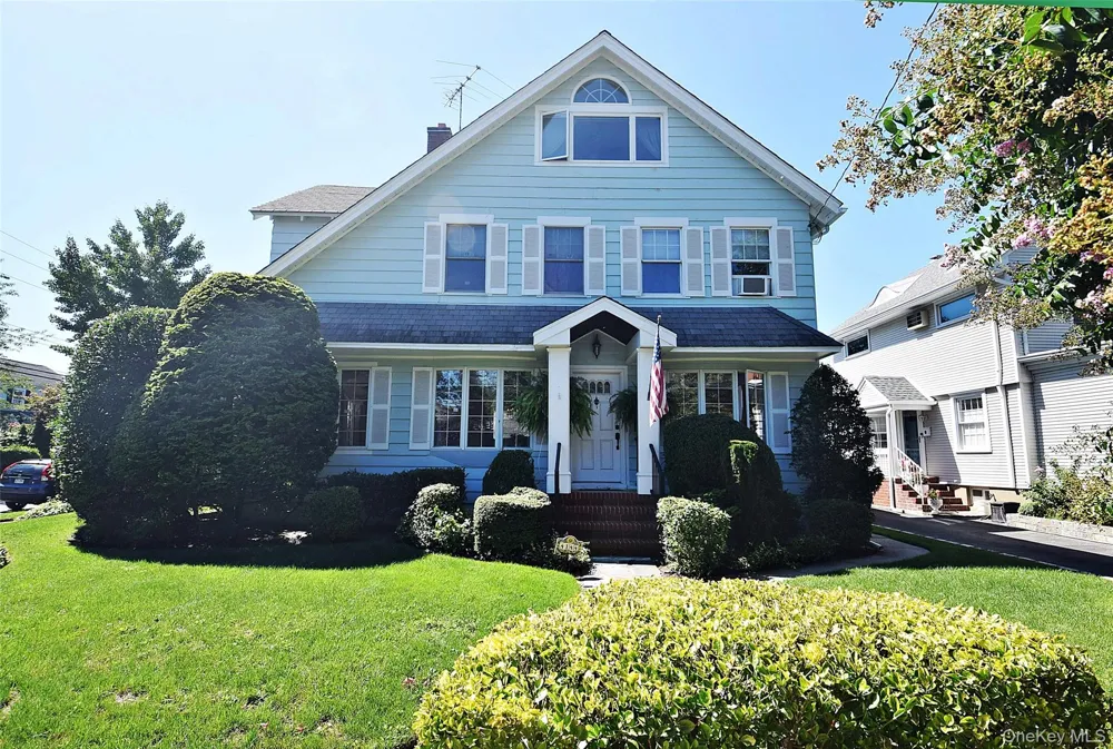 4144 Westmoreland Street Little Neck, NY 11363