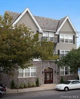 1240 W Broadway #L