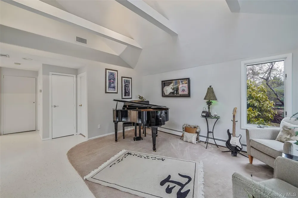 61 Park Avenue Blue Point, NY 11715