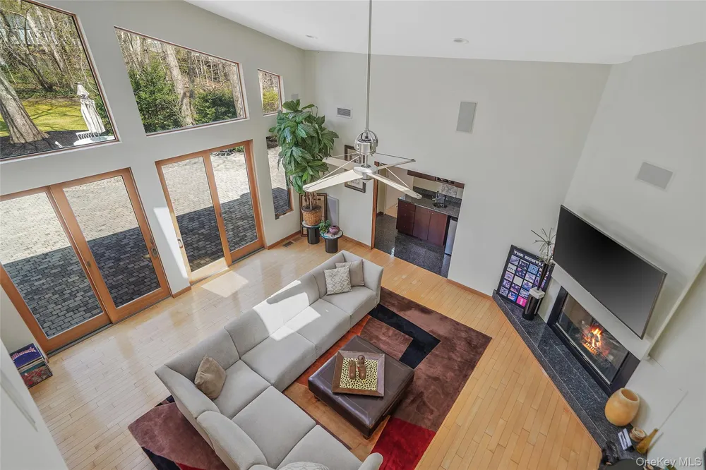 61 Park Avenue Blue Point, NY 11715