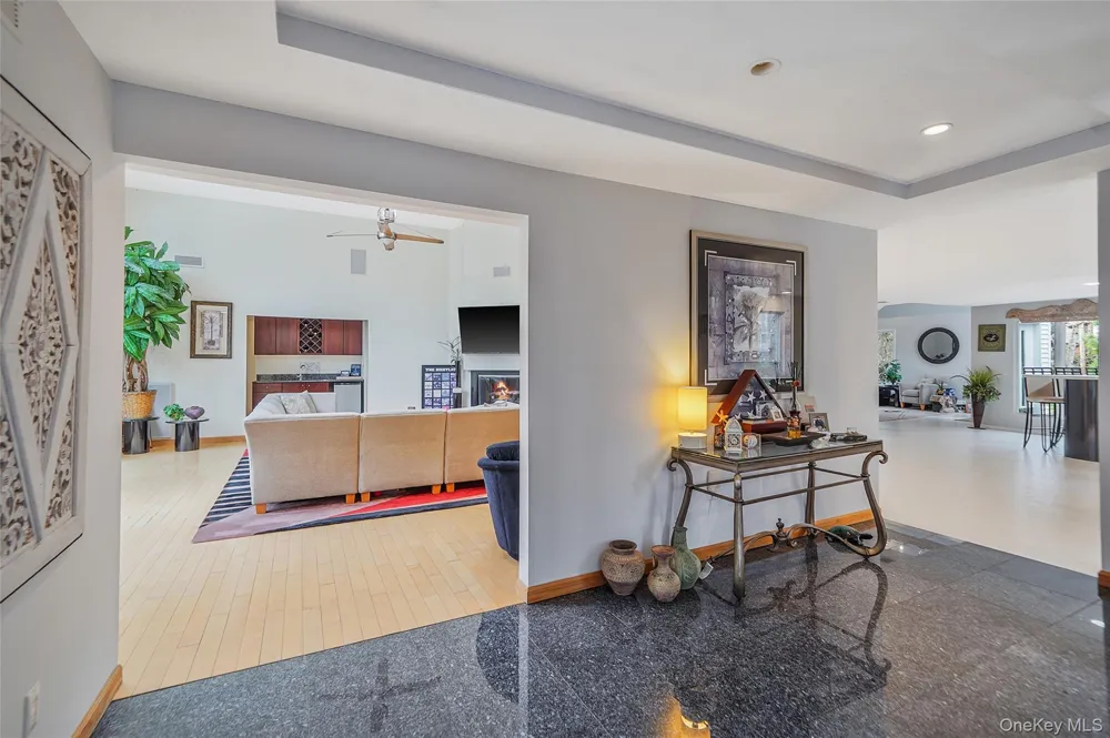 61 Park Avenue Blue Point, NY 11715