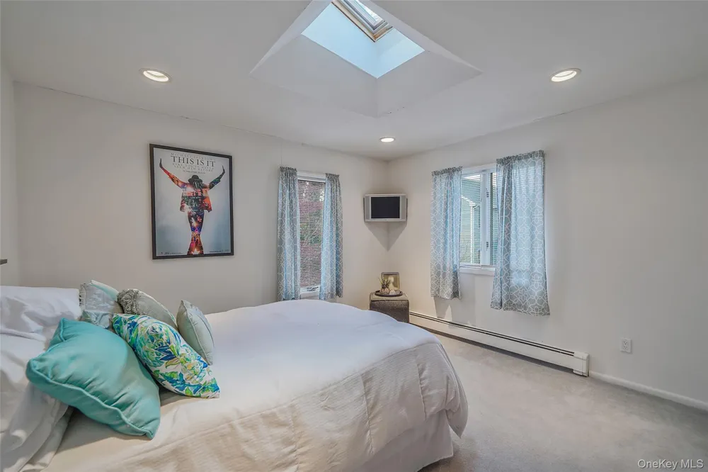 61 Park Avenue Blue Point, NY 11715