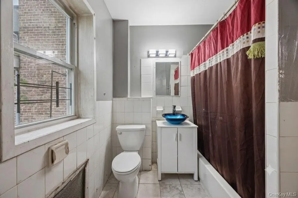 1224 Shakespeare Avenue Bronx, NY 10452